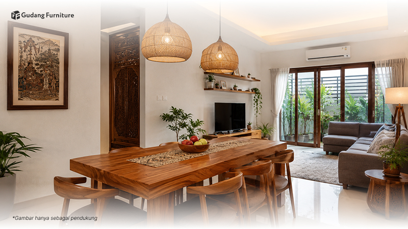 Furniture kayu jati solid berkualitas tinggi di ruang tamu rumah modern Indonesia Furniture kayu jati solid berkualitas tinggi di ruang tamu rumah modern Indonesia